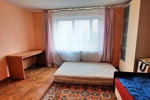 квартира за адресою Романа Шухевича просп. (Генерала Ватутіна), 30