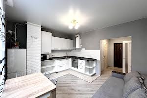квартира за адресою Практична, 3