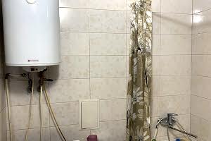 квартира за адресою Наукова вул., 42