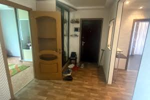 квартира за адресою с. Котляри (Комунар), Миру, 8