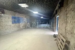 комерційна за адресою Григоровича-Барського вул., 1