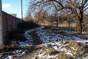 ділянка за адресою с. Старі Петрівці, князя Святослава