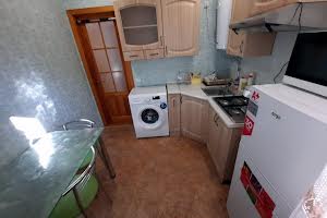 квартира за адресою Профспілок пл., 4