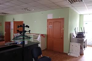 комерційна за адресою Громадянська вул., 5