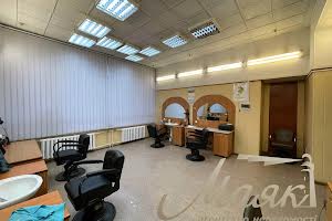 комерційна за адресою Харківське шосе, 2