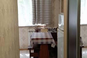 квартира за адресою Космічна вул., 11