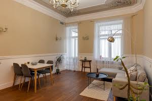 квартира за адресою Костельна вул., 9