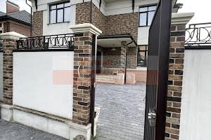 будинок за адресою Богатирська вул., 30 Б