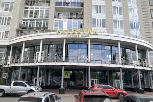 комерційна за адресою Оболонська набережна вул., 1, к1