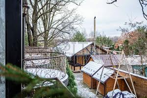 комерційна за адресою смт. Козин, Берегова вул., 6
