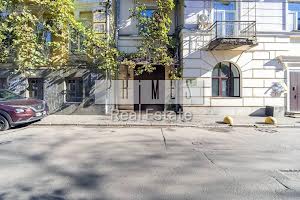 комерційна за адресою Кудрявська вул., 8-А