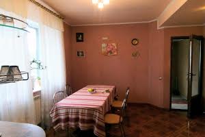 будинок за адресою Київська вул., 142