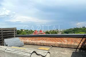 комерційна за адресою Соляна вул., 70