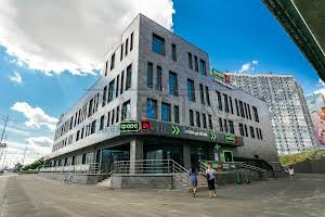 комерційна за адресою Миколи Бажана просп., 1Ц
