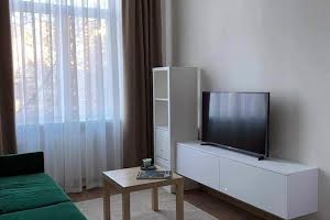 квартира за адресою Єжи Ґедройця вул. (Тверська), 6