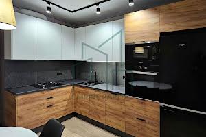квартира за адресою Трускавецька вул., 48