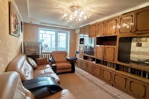 квартира за адресою Патріотична вул., 64