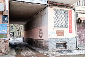 комерційна за адресою Київ, Юрківська вул., 34а