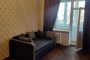 квартира за адресою Леоніда Каденюка просп. (Юрія Гагаріна), 3