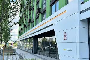 комерційна за адресою Причальна вул., 8