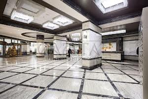коммерческая по адресу Князей Острожских ул. (Московська), 5