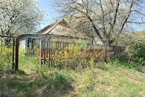 участок по адресу с. Макеевка, Лісова, 16