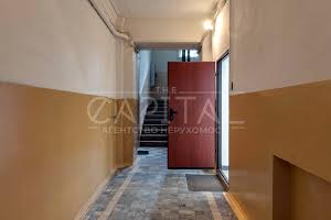 комерційна за адресою Олеся Гончара вул., 67