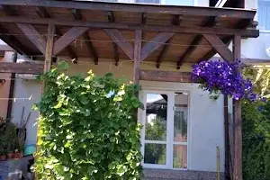будинок за адресою Весняна вул.