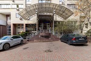 комерційна за адресою Київ, Антоновича вул. (Горького), 91/14