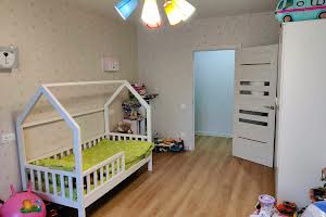квартира за адресою Роганська вул., 130/3