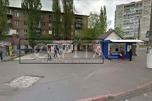 комерційна за адресою Авіаконструктора Антонова вул., 4