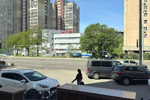 коммерческая по адресу Вячеслава Черновола ул., 29