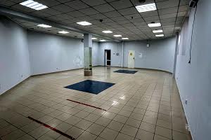 комерційна за адресою Галицька вул., 22а