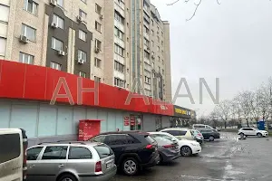 комерційна за адресою Харківське шосе, 58