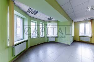 комерційна за адресою Польова вул., 33
