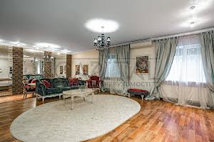 будинок за адресою смт. Козин, Олександрівська вул.