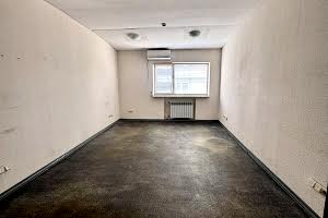 комерційна за адресою Київ, Автопаркова вул., 7