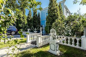 будинок за адресою Звіринецька вул., 82