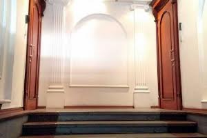 комерційна за адресою Лесі Українки бульв., 6