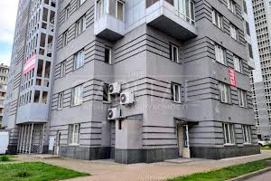 комерційна за адресою Дніпровська набережна вул., 1
