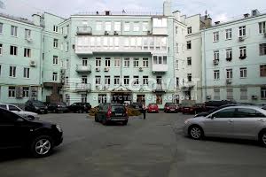 комерційна за адресою Михайла Грушевського вул., 28/2