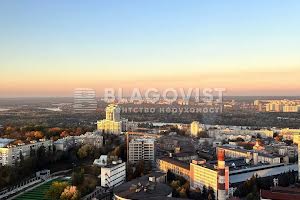 комерційна за адресою Кловський узвіз, 7a