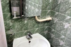 комерційна за адресою Олеся Гончара вул., 47/49