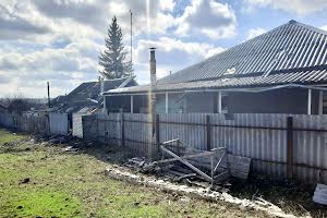 дом по адресу Центральна