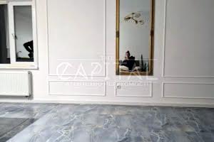 комерційна за адресою Київ, Товарна вул., 9