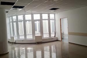 комерційна за адресою Кловський узвіз (Кловський), 7