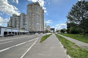комерційна за адресою Івана Кочерги вул., 1