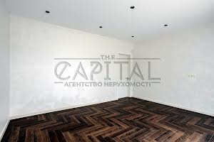 будинок за адресою Квітнева вул., 1