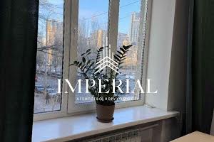 комерційна за адресою Лесі Українки бульв., 6