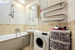 квартира по адресу Титаренковский пер., 1